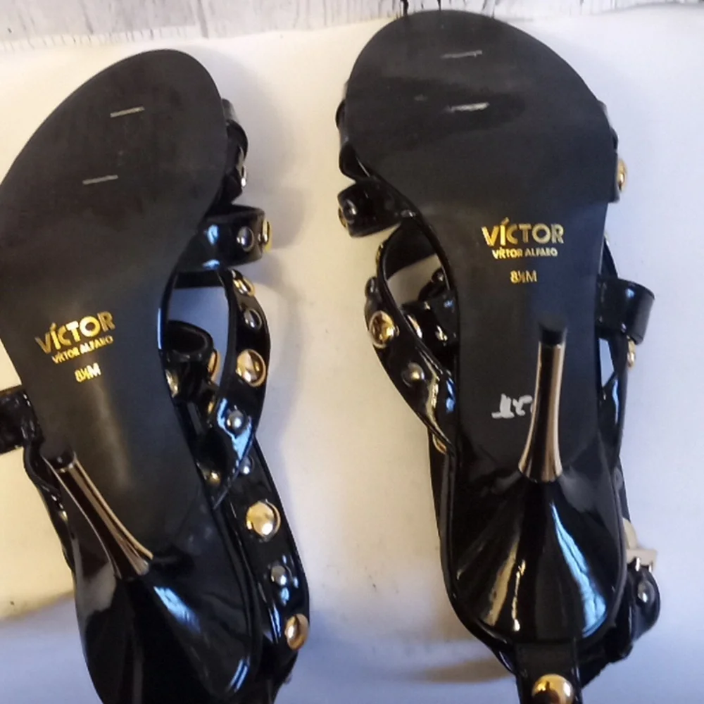 Shoes - Picture 3 of 3